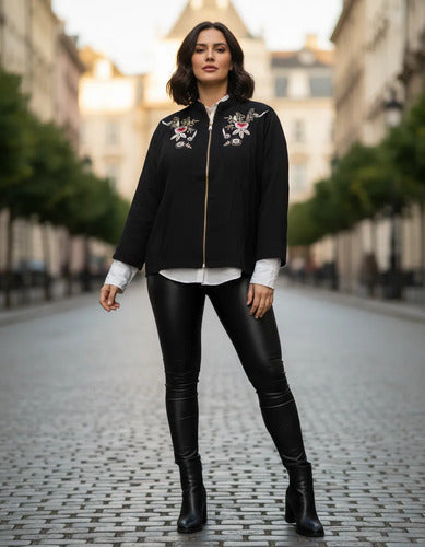 Campera Liviana Bordada Importada Grande Oversize  Negro M Liso