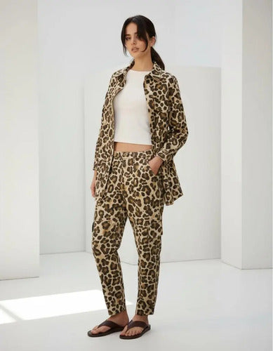 Camisaco Saco Campera Gabardina Animal Print Amplio Marrón Único Animal Print