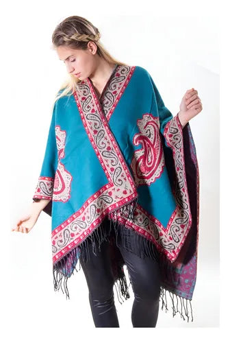 Ruanas Ponchos Grandes De Lanilla Divinos Tipo Rapsodia Vars Negro Lanilla U