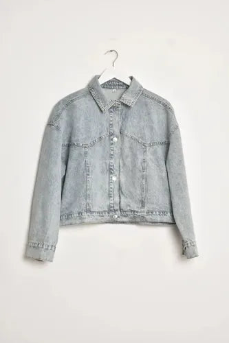 Campera De Gabardina Con Tachas Nueva 2da Selección Gris 40 Tachas