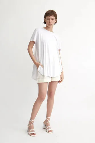 Remera  Modal Larga Modelo Amplio  Blanco Liso U