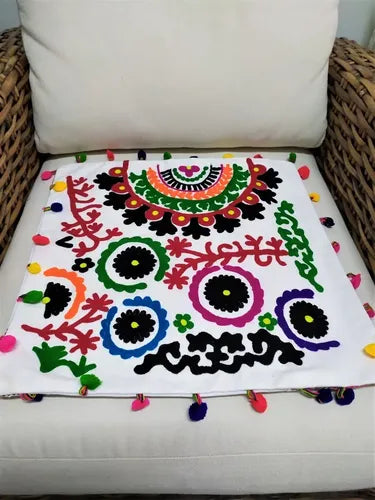 Funda De Almohadón Bordada Importada India 45 X 45