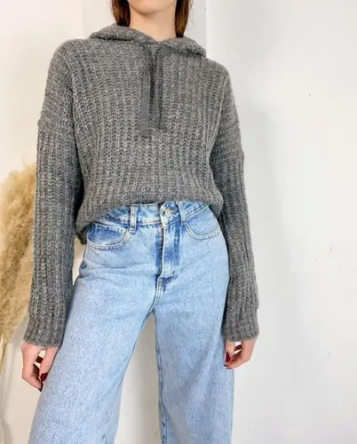 Sweater Tejido Con Capucha Corto Oversize Gris Oscuro Único
