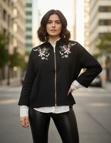 Campera Liviana Bordada Importada Grande Oversize  Negro M Liso