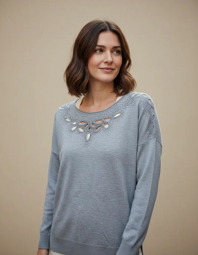 Sweater Bordado Importado (527) Modelo Grande Gris Liso Único