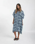 Vestido De Seda Hindú Abotonado Modelo Amplio Mod. 49 Azul Estampado Único