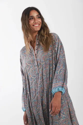 Vestido De Seda Hindú Estampado Largo Modelo Grande Turquesa Estampado Único