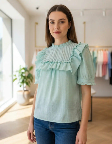 Blusa De Broderie Modelo Amplio