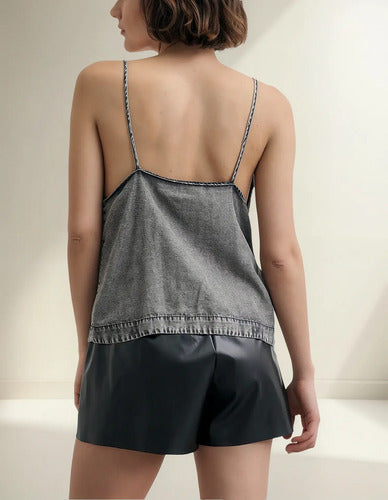 Short De Eco Cuero Negro Liso 38