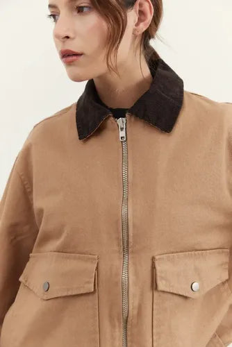 Campera De Gabardina Y Corderoy Oversize Marrón Claro 40 Liso