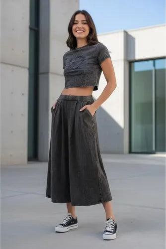 Pollera Larga Con Tablas De Jogging Nevado Negro Batik 5