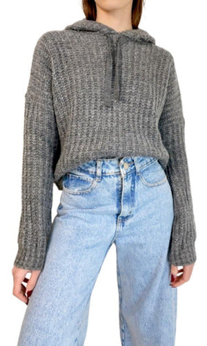 Sweater Tejido Con Capucha Corto Oversize Gris Oscuro Único