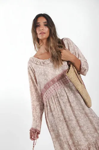 Vestido De Seda Hindú Largo Modelo Amplio Mod. 28 Rosa Claro Estampado Único
