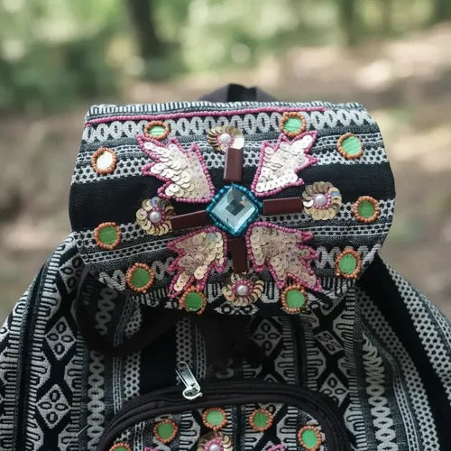 Mochila Bordada Estilo Folk Lentejuelas