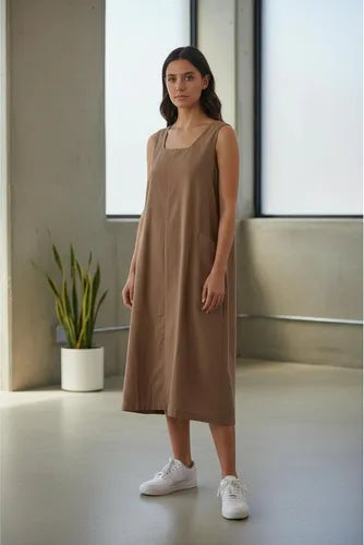 Vestido De Lino Escote Cuadrado Gris Lisa Único
