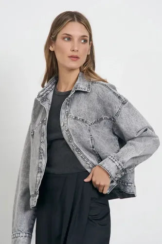 Chaqueta Campera De Gabardina Con Tachas