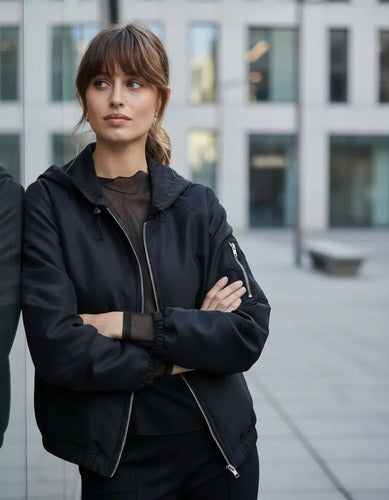 Campera Bomber Rasada Amplia Negro Único Liso