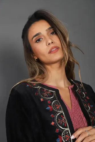 Saco Chiffon Chaqueta Bordada Talle Chico Negro Bordado 36