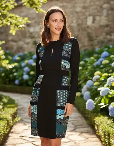 Vestido De Modal Al Cuerpo Negro Con Azul Estampado M