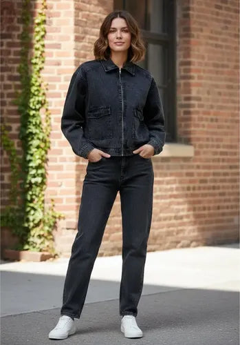 Campera De Gabardina Con Cierre Oversize Modelo Amplio