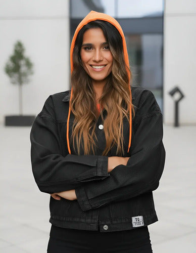 Campera De Jean Con Capucha Desmontable Modelo Amplio