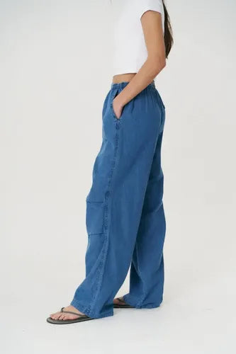 Pantalón De Jean Camisero Parachute Denim Modelo Amplio