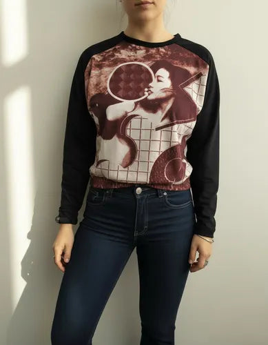 Buzo De Diseño Marca Vestite Y Andate 1 Negro Estampa
