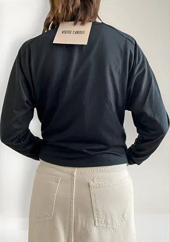 Buzo De Diseño Marca Vestite Y Andate 1 Negro Estampa