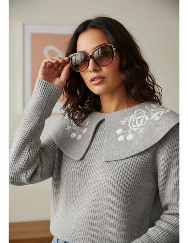 Sweater Tejido Folk  Modelo Amplio Cod. 05 Gris Liso Único