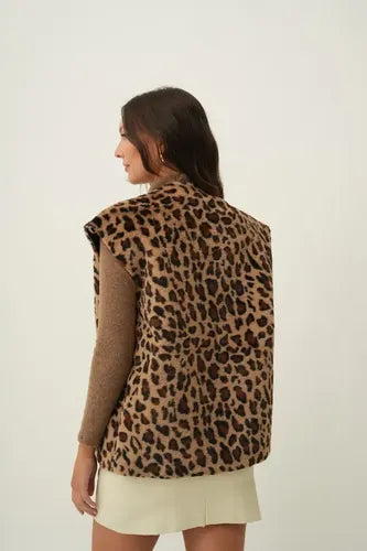 Chaleco De Piel Sintética Y Eco Cuero Reversible Negro Animal Print Único