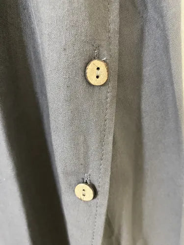 Vestido De Lino Abotonado A Los Costados Midi Gris Lisa Único