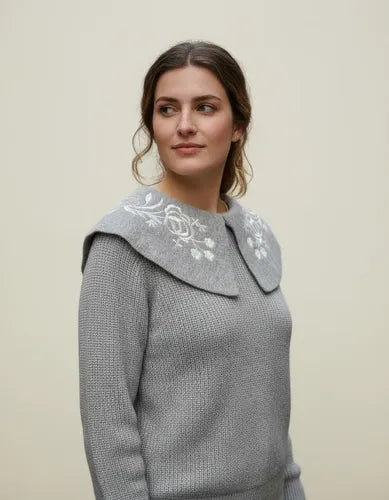 Sweater Tejido Folk  Modelo Amplio Cod. 05 Gris Liso Único