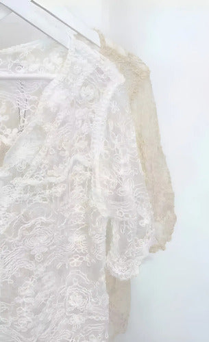 Blusa De Gasa Labrada Corta