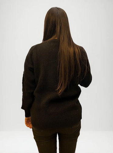 Sweater Tejido Amplio Liso Ochos