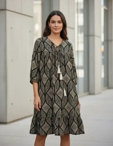 Vestido De Seda Hindú Corto Amplio Mod. 45 Beige Y Negro Estampado Único