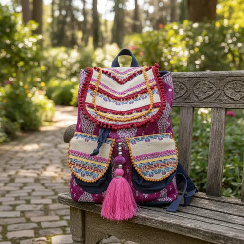 Mochila Bordada Estilo Folk