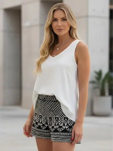 Short Bordado Estilo Boho Importado
