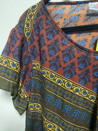 Vestido Seda Hindú Modelo Amplio Nuevo 2da Selección Bordó Estampado Único