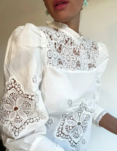 Blusa Camisa Guipur Calada Broderie