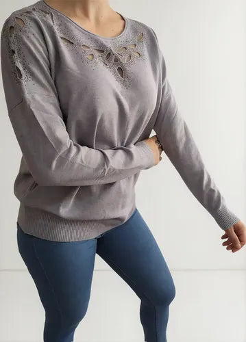 Sweater Bordado Importado (527) Modelo Grande Gris Liso Único
