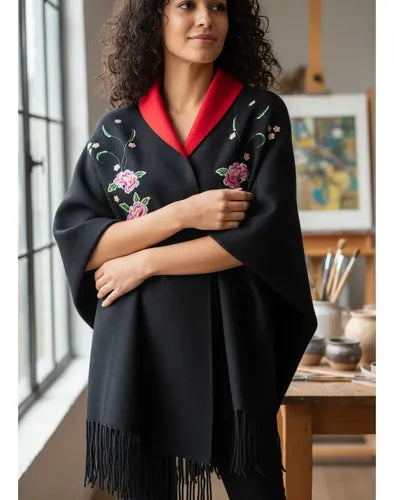 Ruana Poncho Capa  Mangas Tipo Puño Importada Bordada