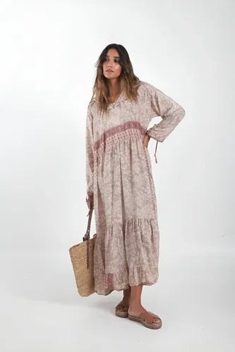 Vestido De Seda Hindú Largo Modelo Amplio Mod. 28 Rosa Claro Estampado Único