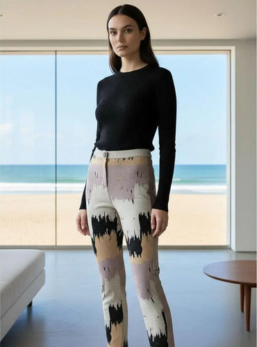 Pantalón Tipo Calza Marca Vestite Y Andate Multicolor Estampado 2