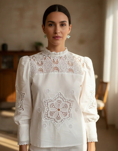 Blusa Camisa Guipur Calada Broderie