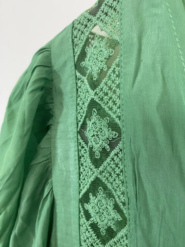 Vestido Largo Simil Seda Y Puntilla Modelo Amplio Verde Lisa Único