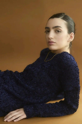 Sweater Pullover Tejido Boucle Azul Liso Unico