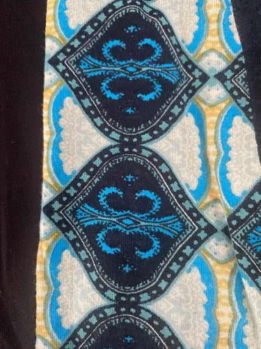 Vestido De Modal Al Cuerpo Negro Con Azul Estampado M