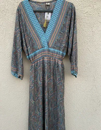 Vestido Largo De Seda Hindú Modelo Amplio Mod. 84 Turquesa Estampado Único