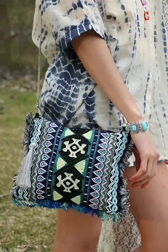 Cartera Bandolera Sobre Importado Bordado Tipo Holi Rapsodia