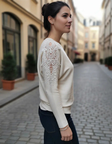 Sweater Tejido Importado Detalle En Brazos Strass  Cod. 288 Beige Unico